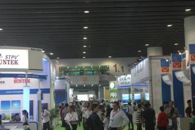 家紡批發(fā)天堂 中國廣州的全球家紡產(chǎn)業(yè)中心與批發(fā)建材的產(chǎn)業(yè)融合